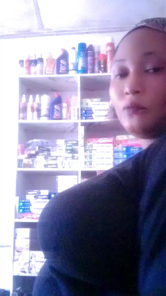 @Abiola@🤑🥰🥰 estymome