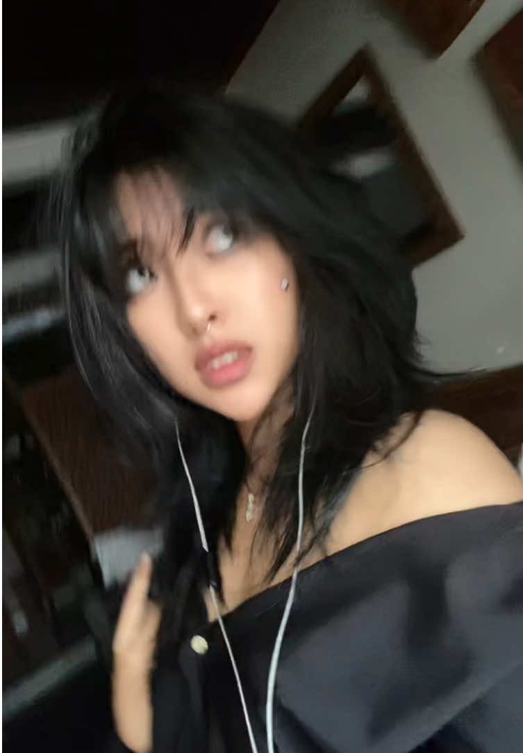 @hellgirl