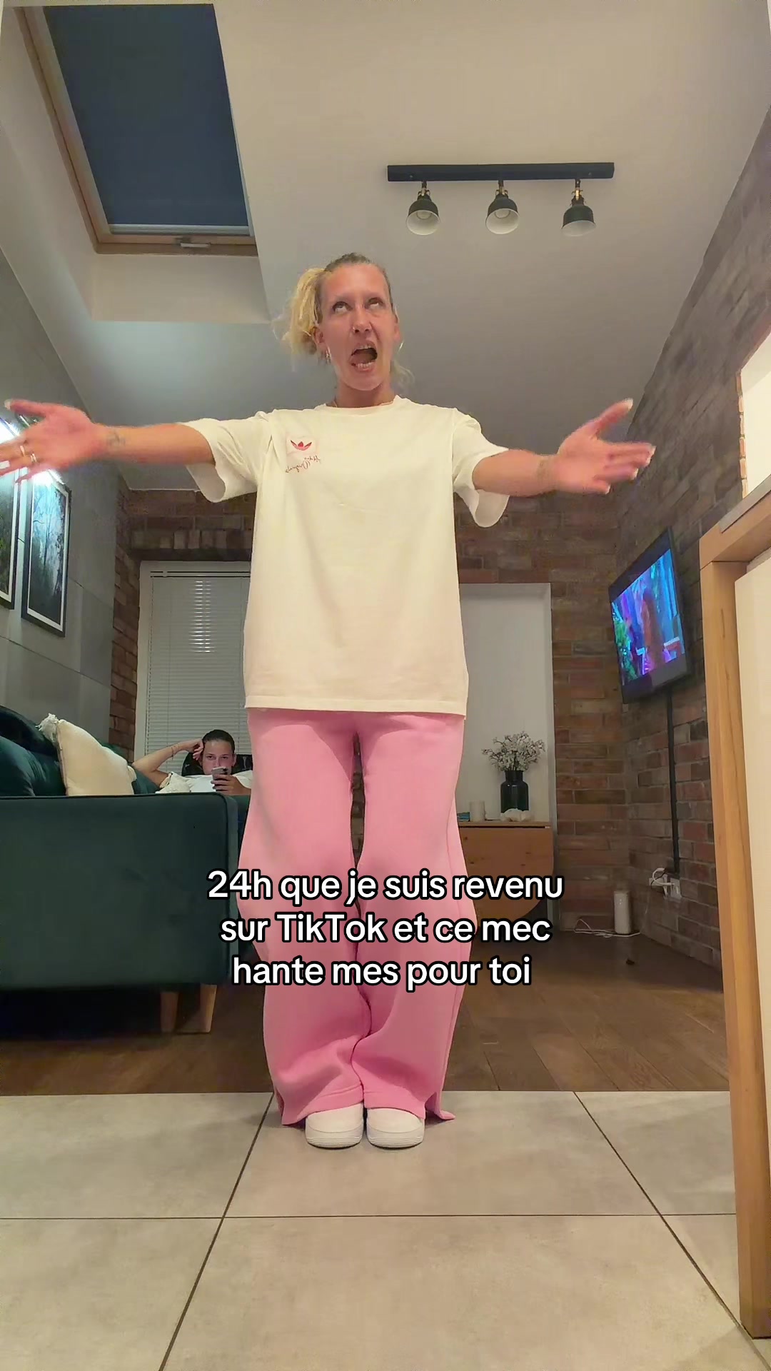 @Krystel la blonde