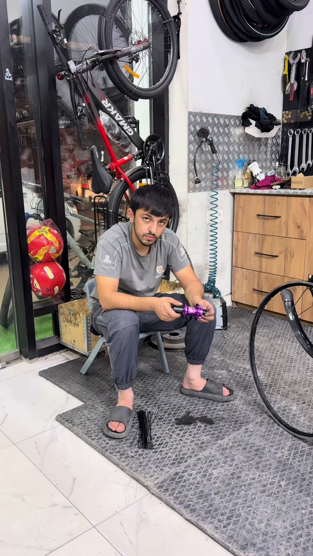 @VeloHome