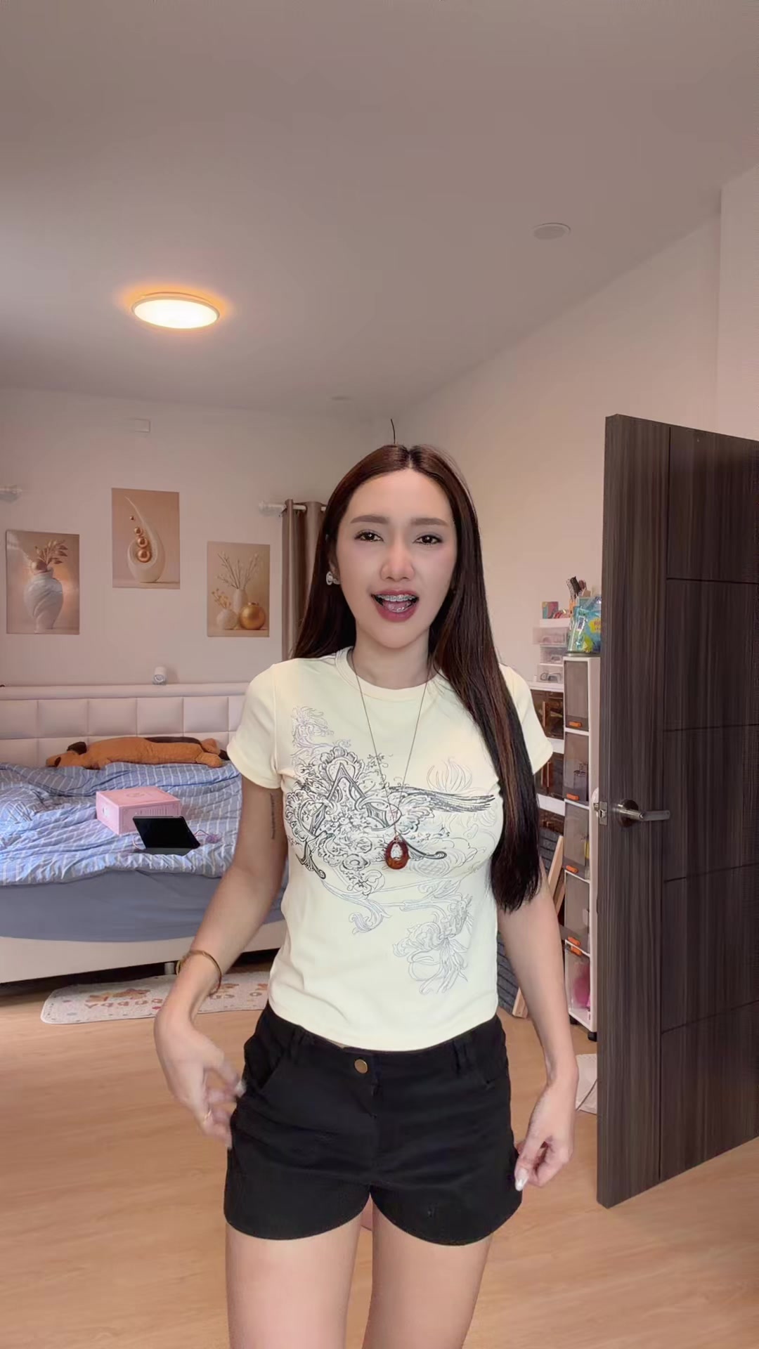 @จิราวรรณ อาจหาญ (931.9 k)