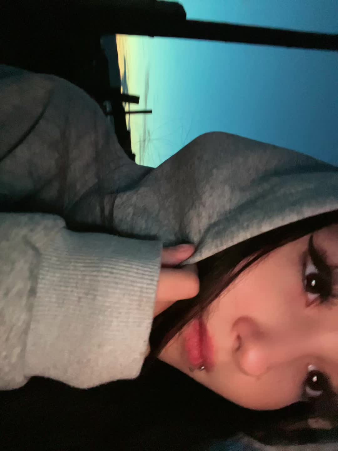 @𝓮𝓿𝓰𝓮𝓷𝓲𝓪 🗡️