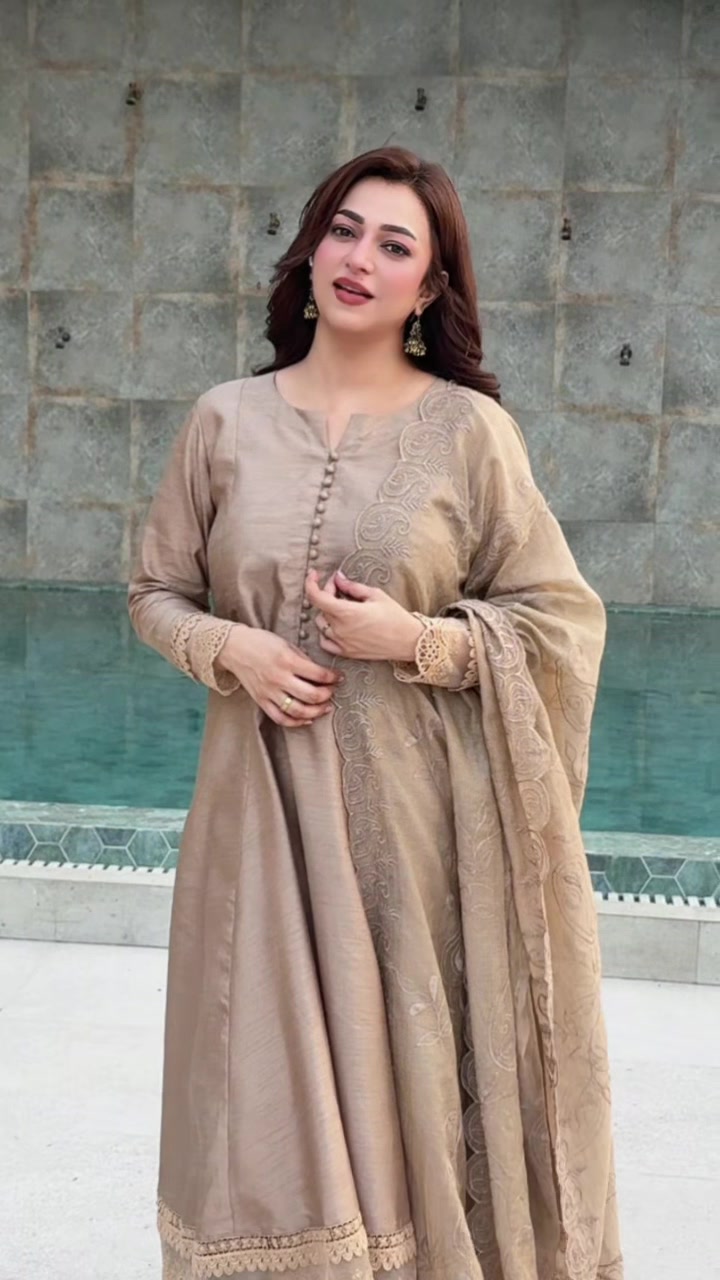@Hibaalikhan