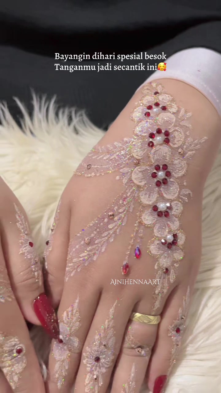 @Aini Henna