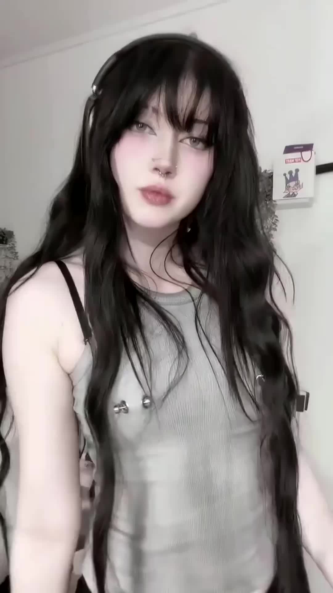 @elliecroix3954022