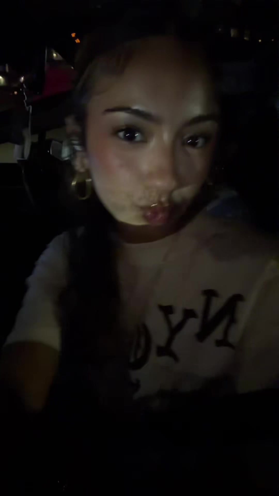 @bellabae