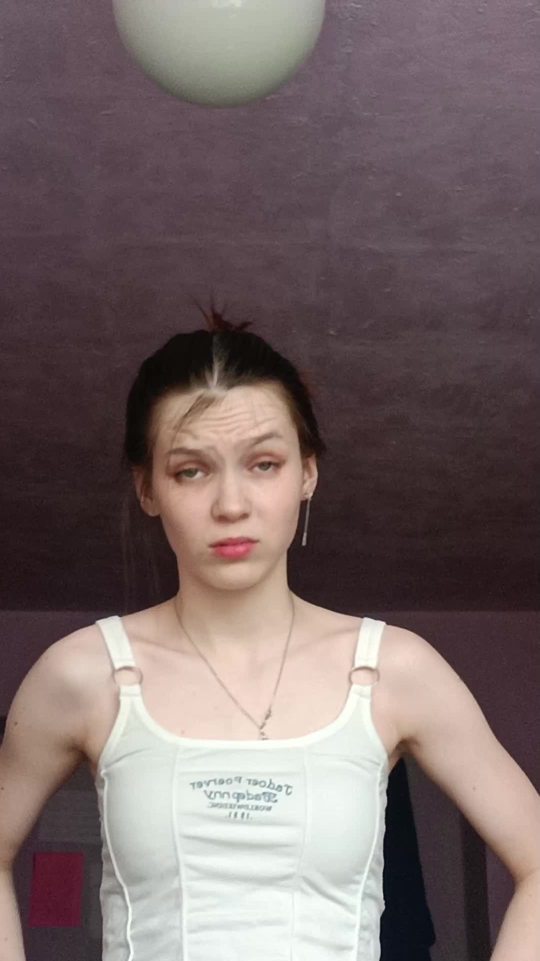 @Анютик