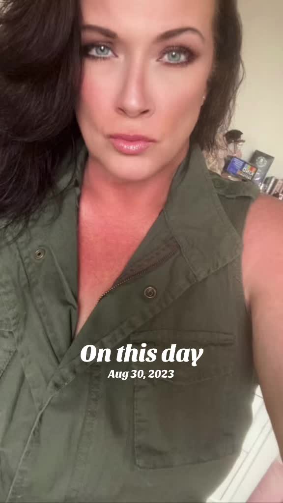 @angrywench