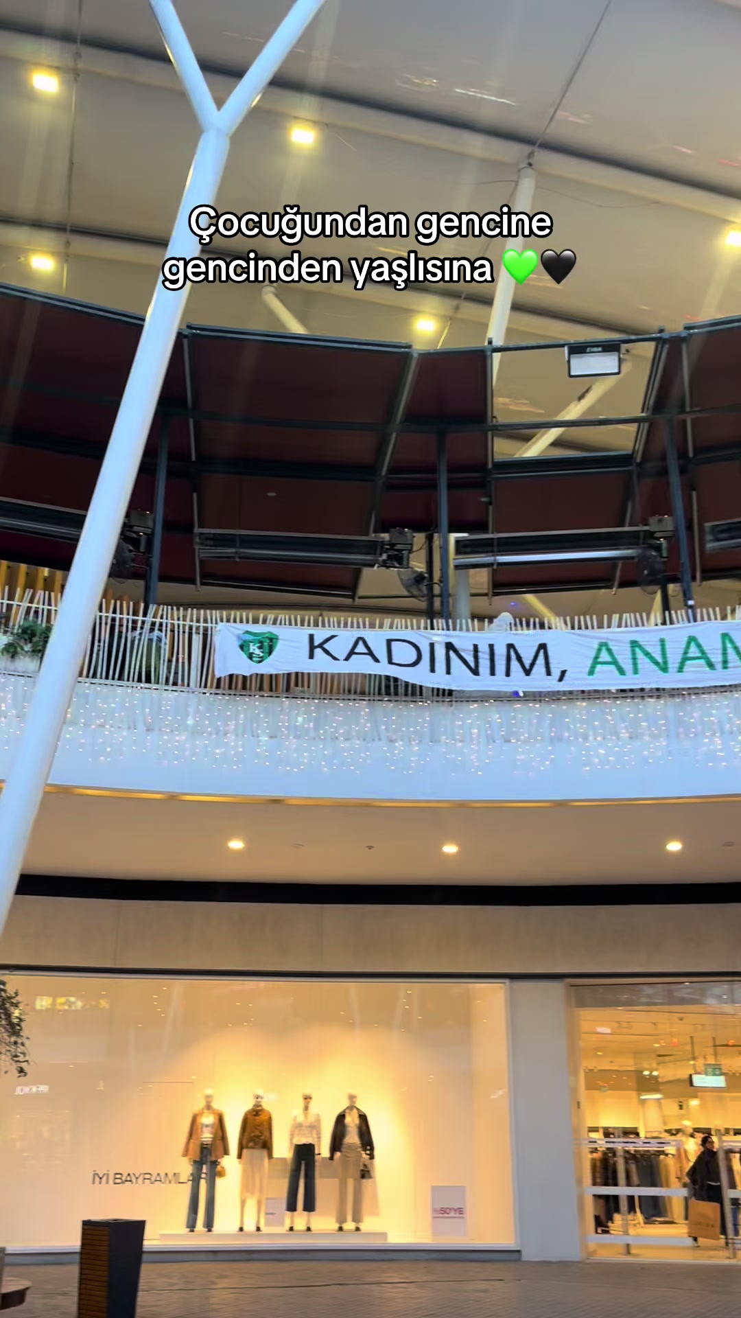 @M&uuml;ge Karaca