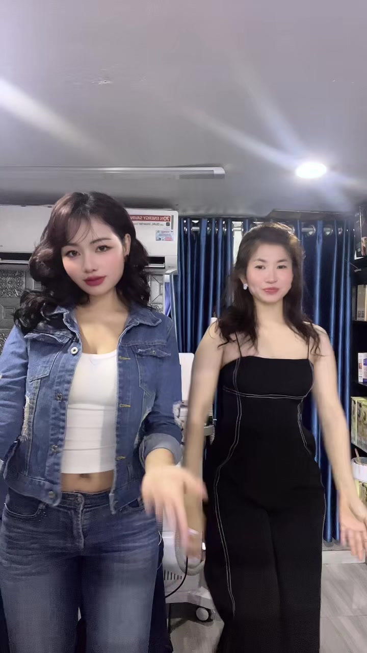 @๐ฐ๐ญLiza Ai