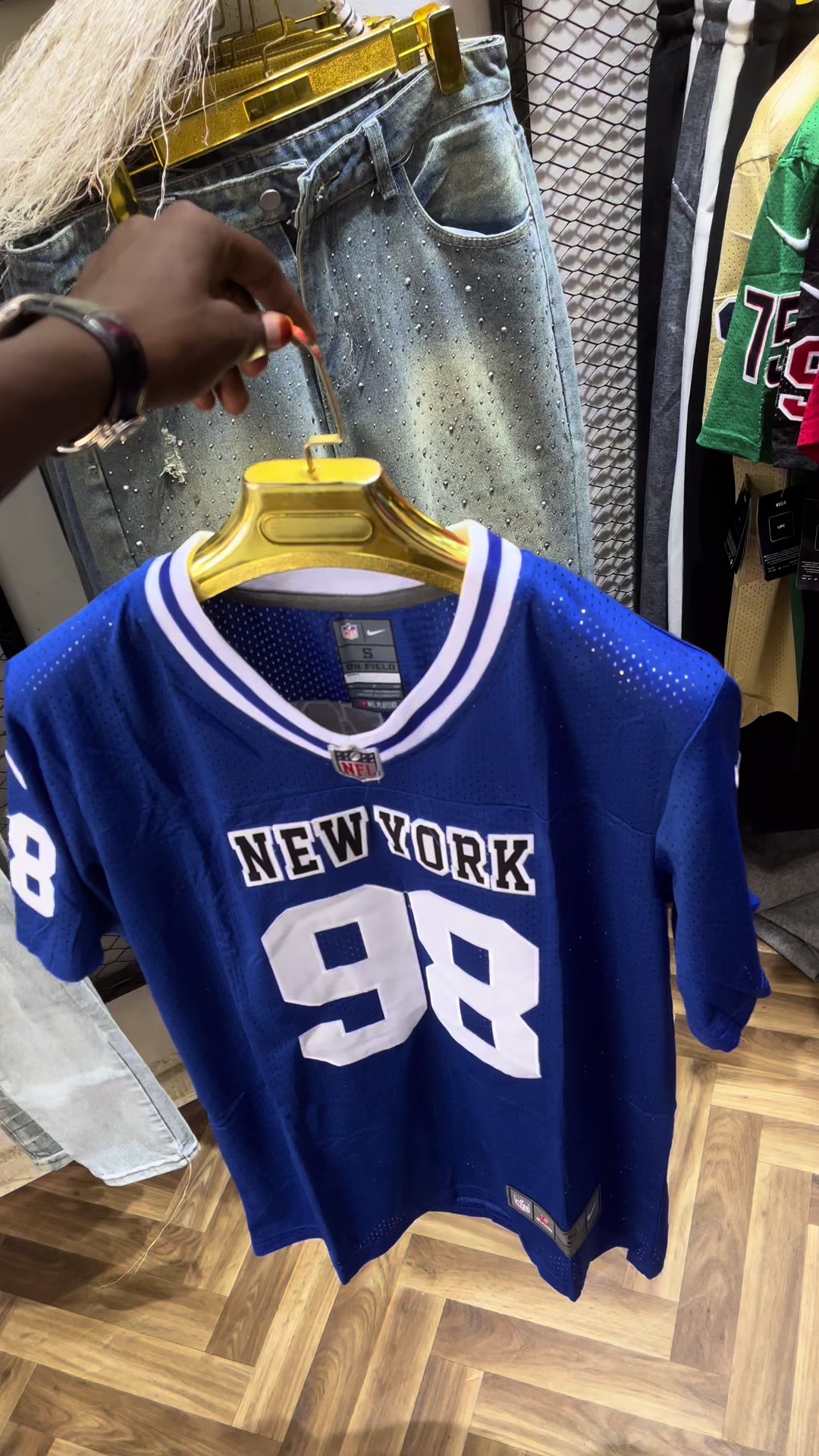 @UNIK_SHOP 221 🇸🇳 ✪