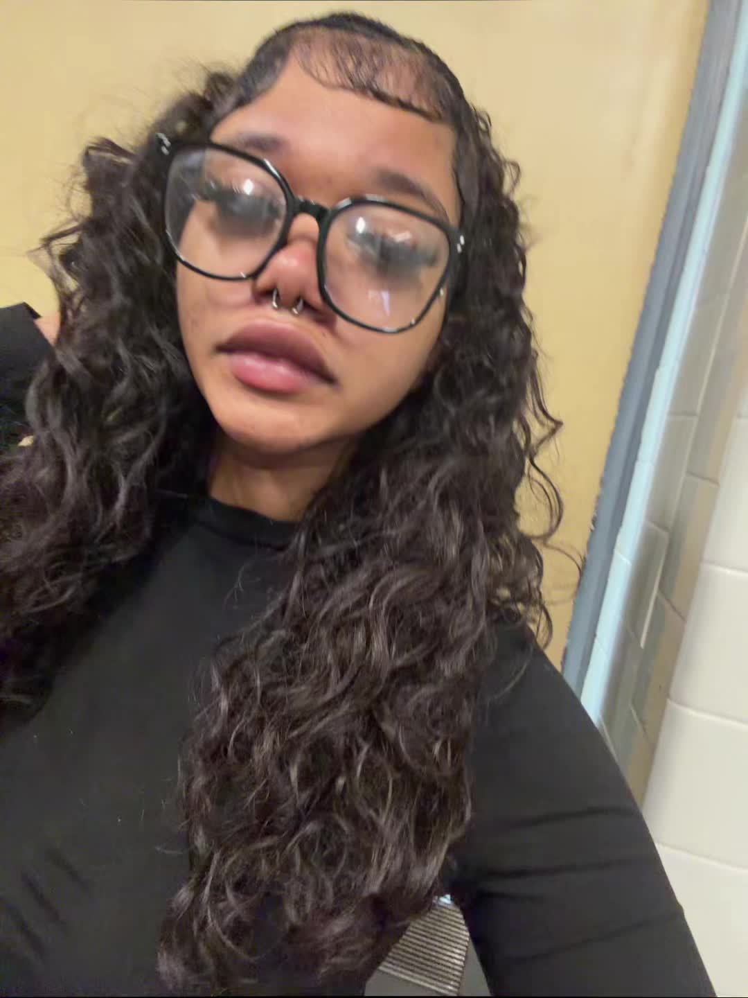 @Nicole