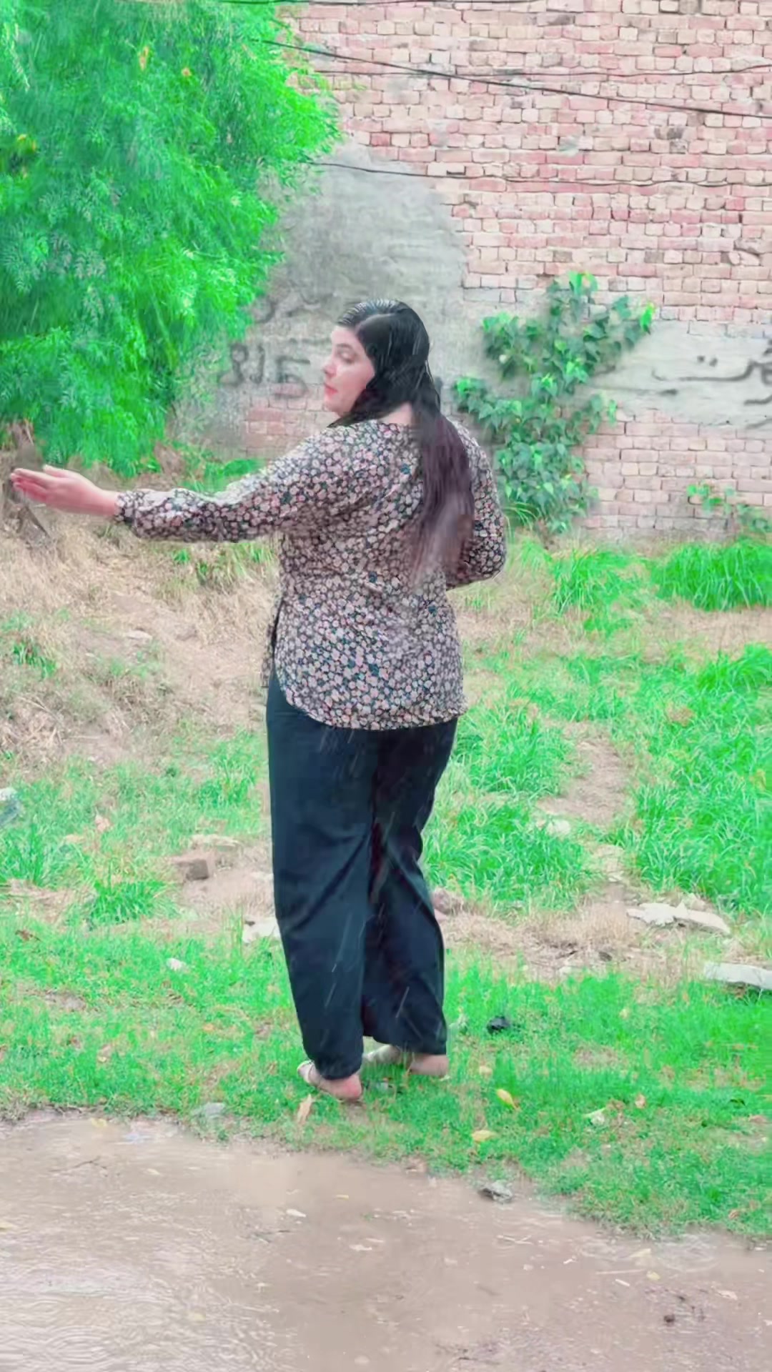 @Saba Multani