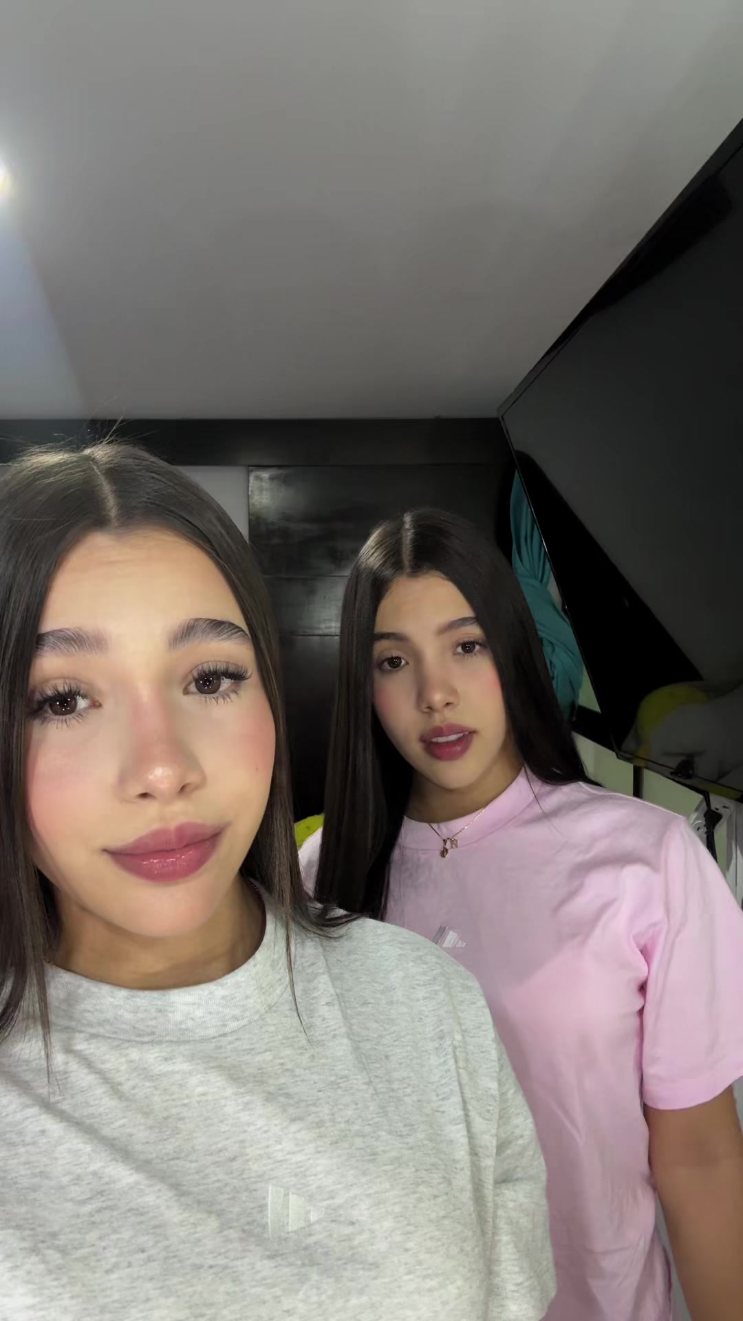 @𝓖𝓮𝓶𝓮𝓵𝓪𝓼_𝓰 ᥫ᭡