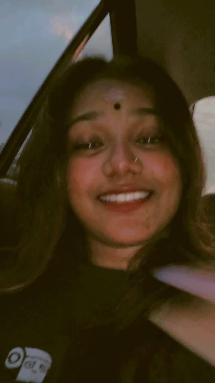 @பாரதி🖤🌻