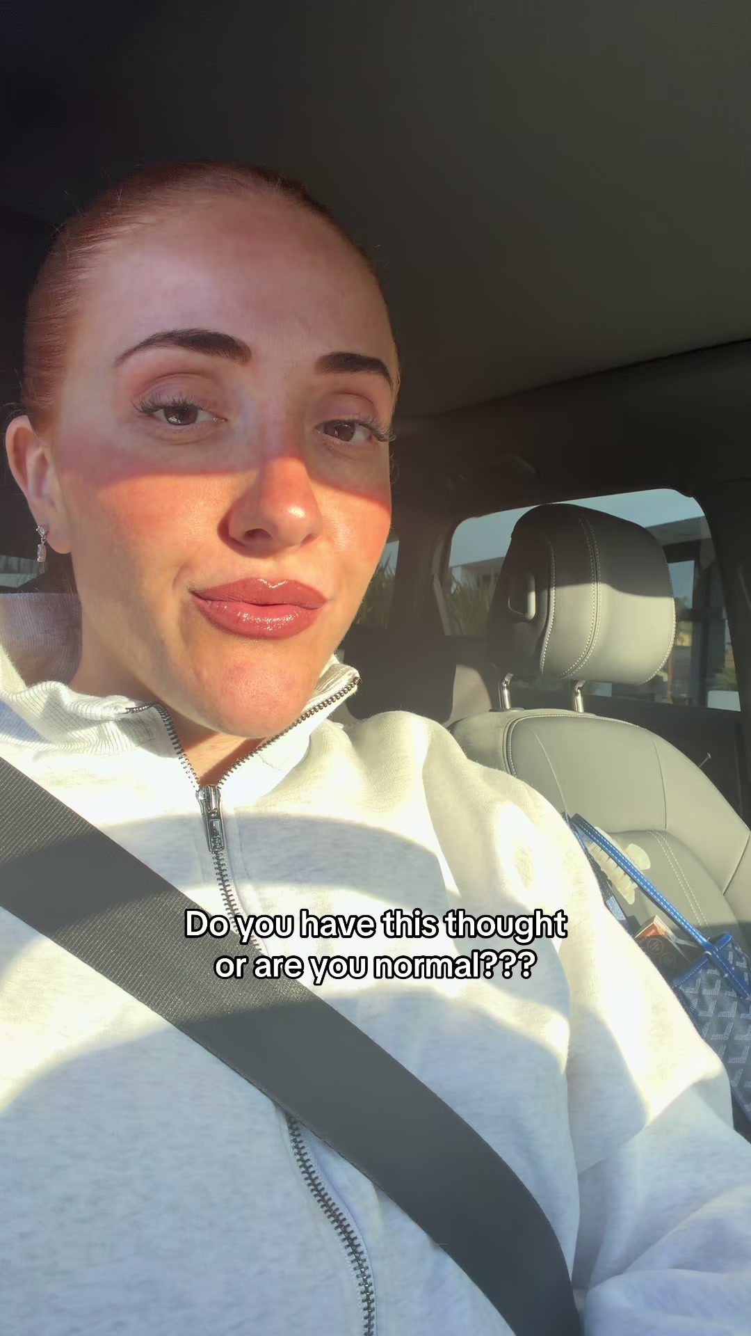 @CloBot