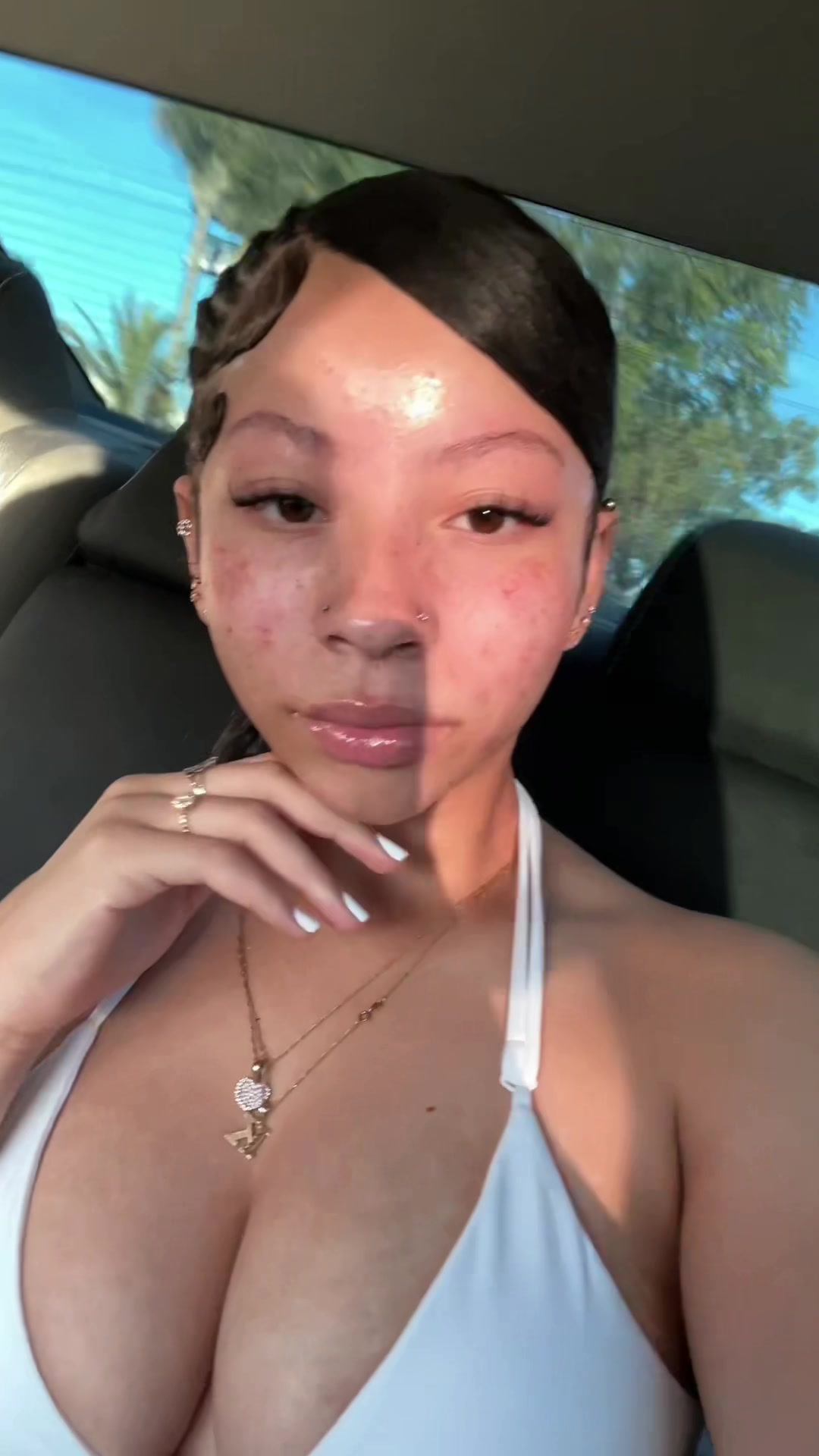 @kiaraaa