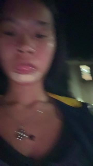 @￼
