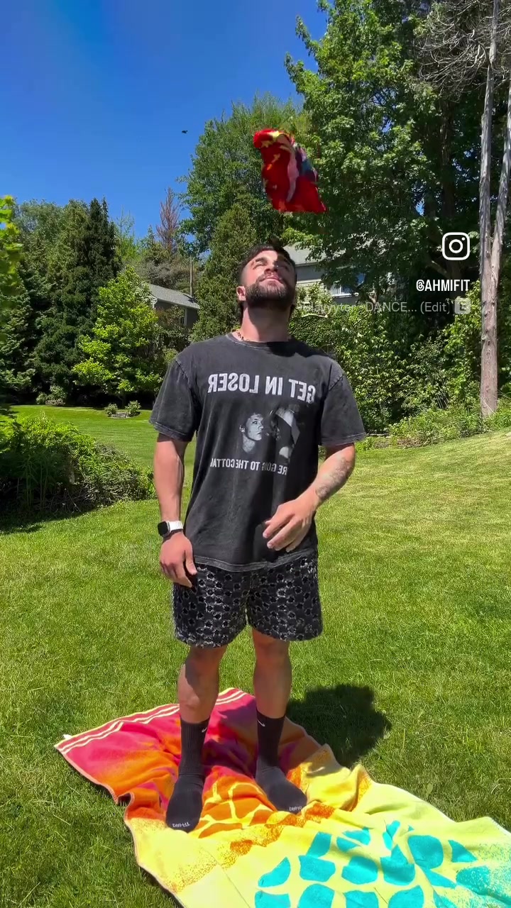 @theglutelist