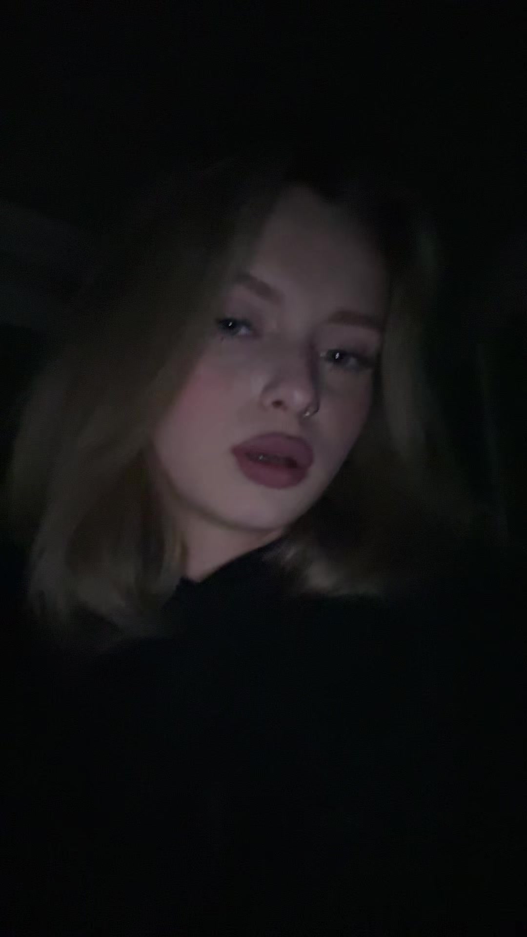 @вика