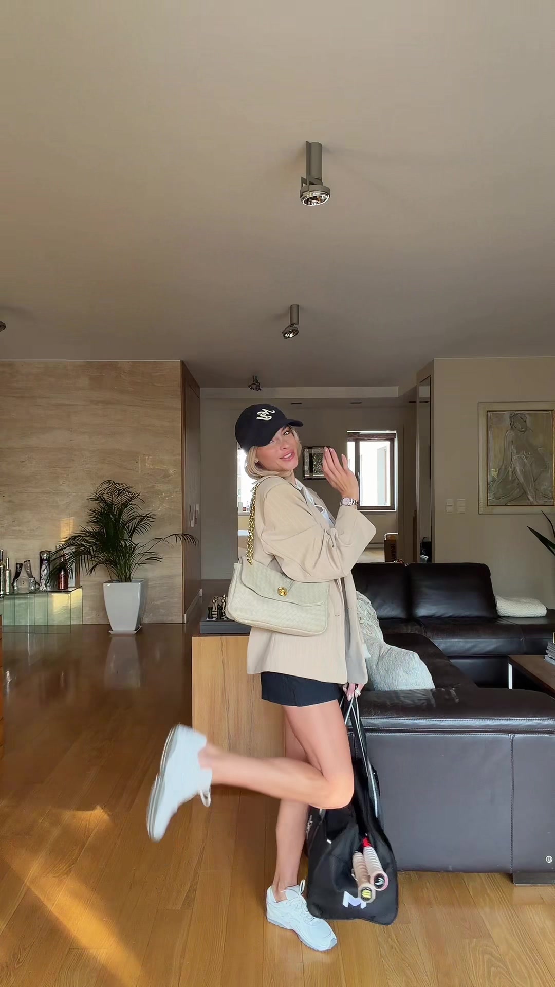 @AnnaMaria