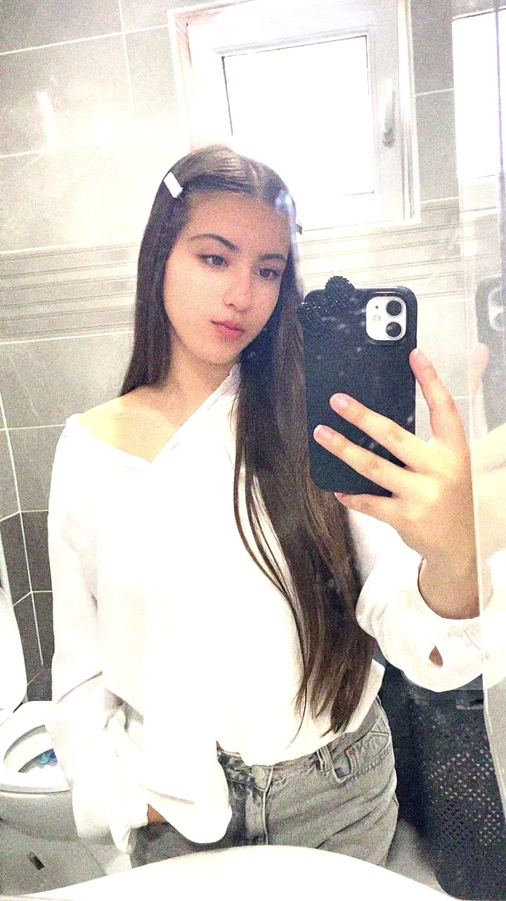 @𑣲𝑫