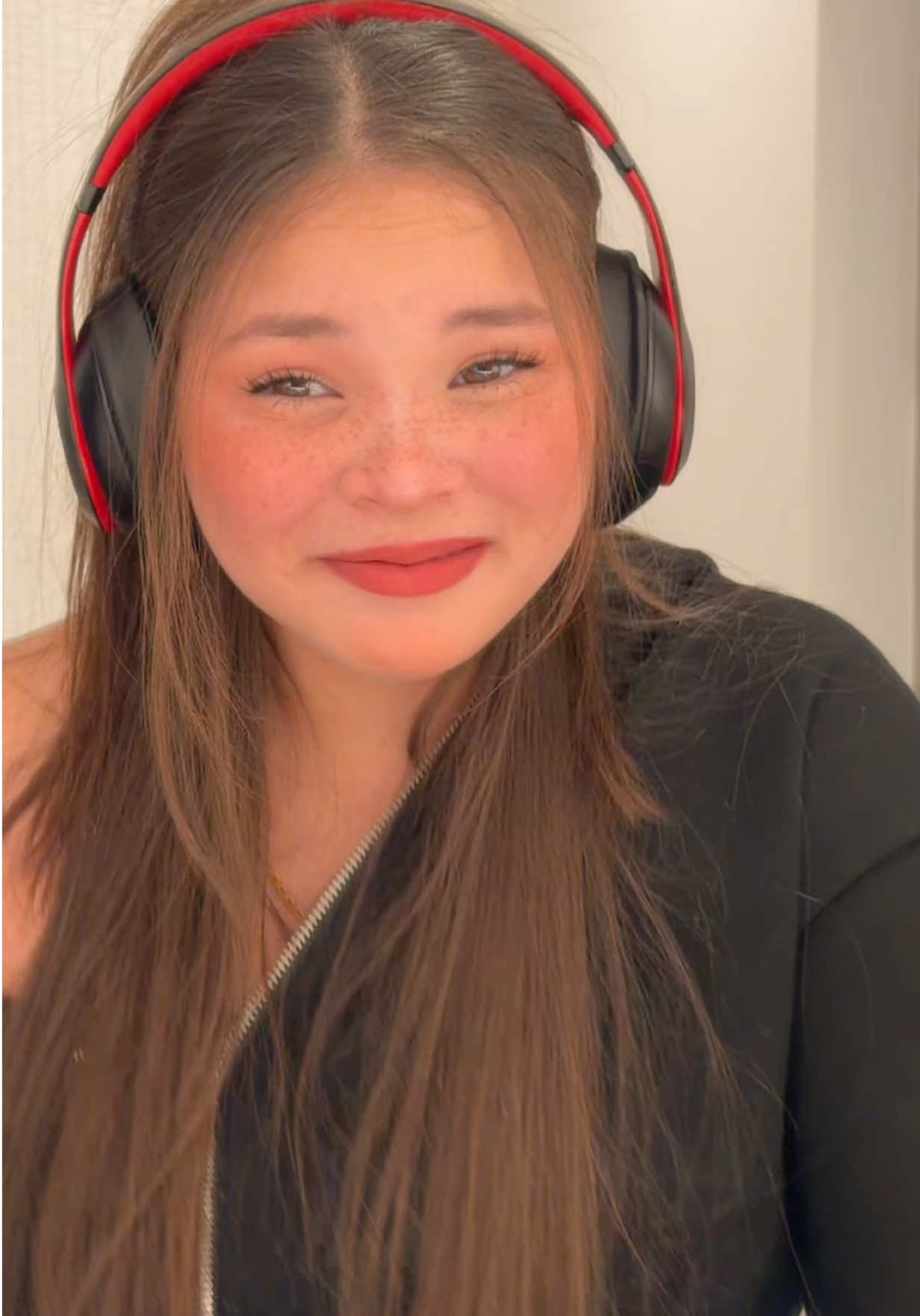 @𝓝𝓲𝓬𝓬 𝓐𝓷𝓭𝓻𝓪𝓭𝓮.