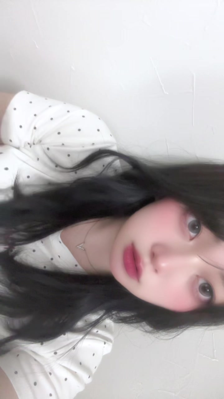 @にー