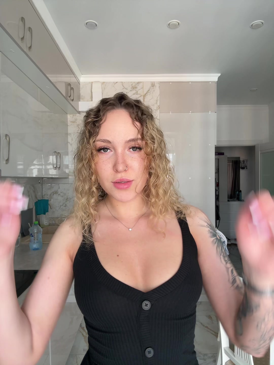 @Кристина