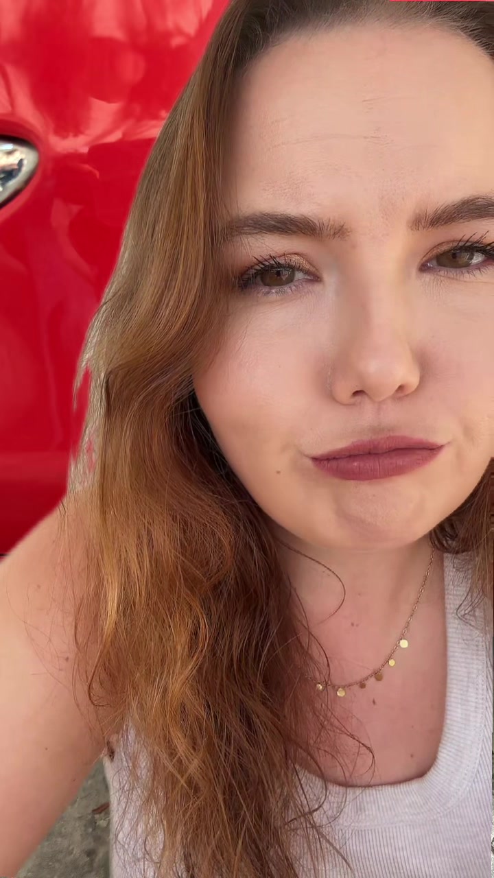 @tay_talk_tok