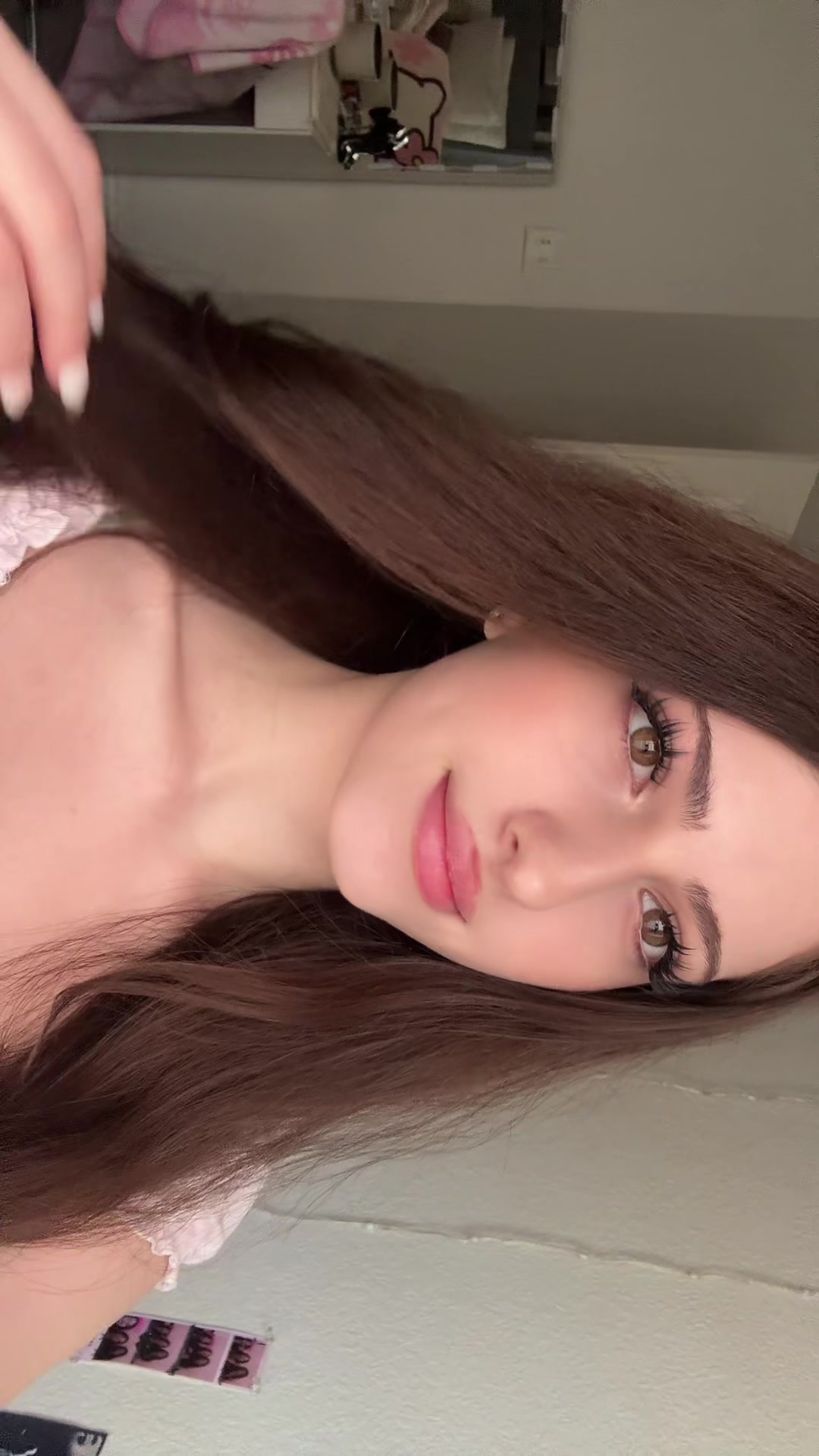 @elena