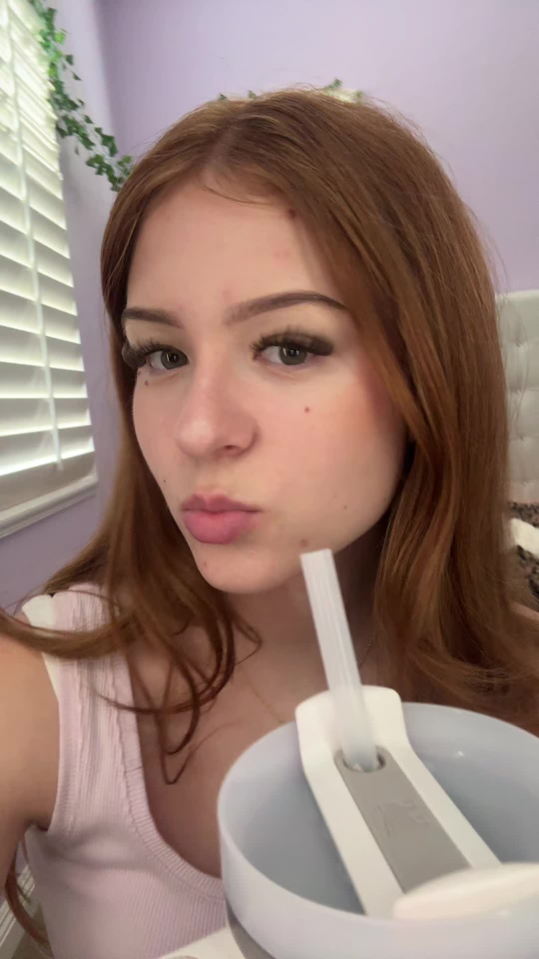 @vVv
