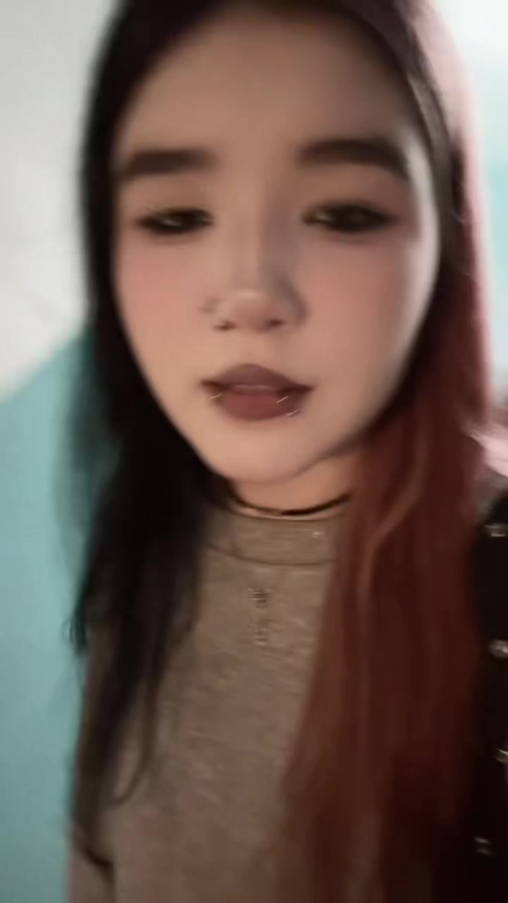 @⃟
