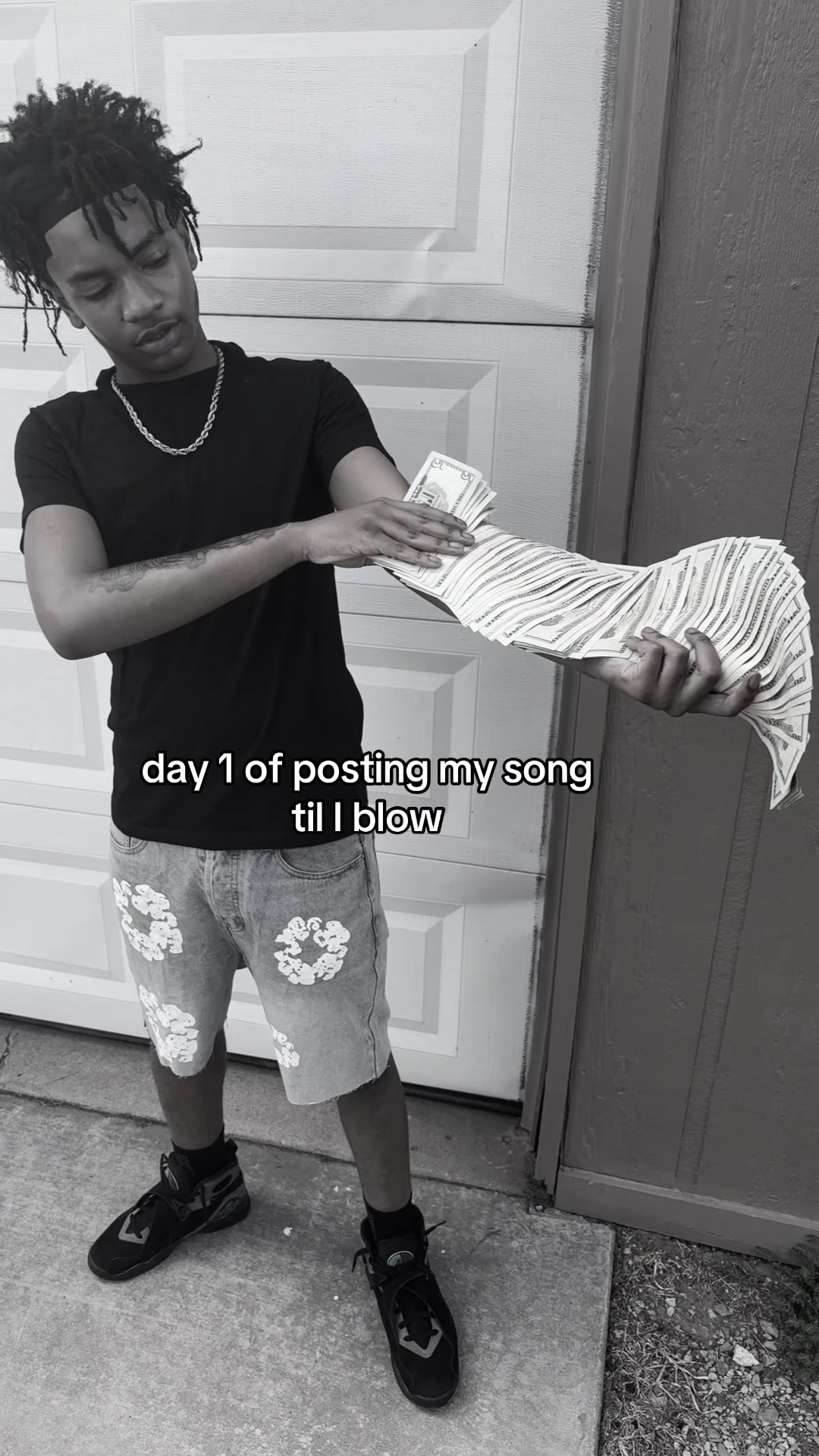 @ig @poohfoek_
