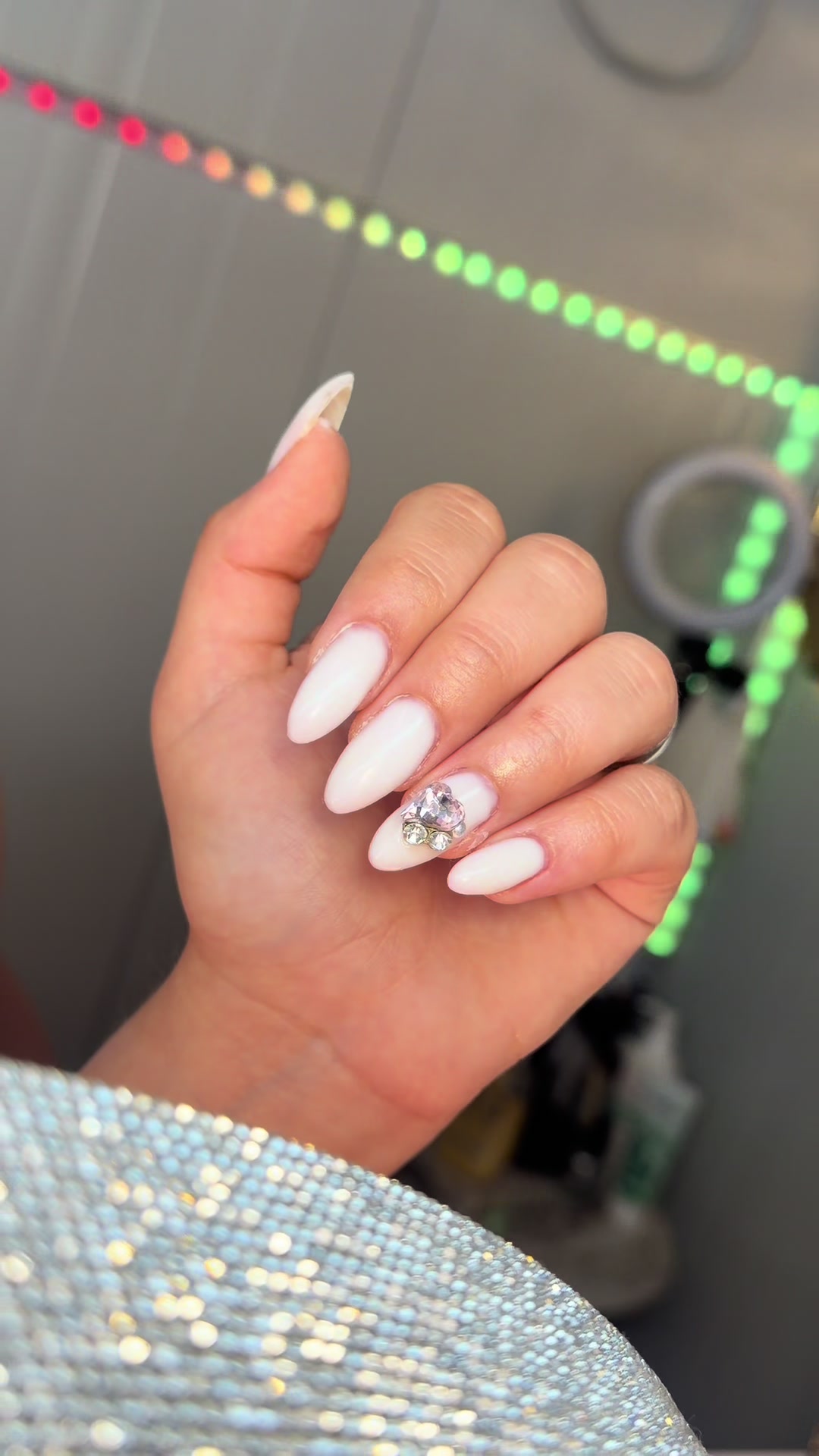 @Ati Nails Studio