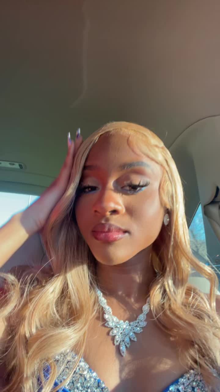 @janicaa 💸