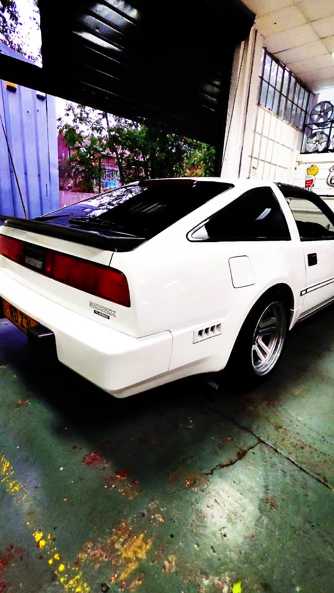 @Landbeasts Automobile