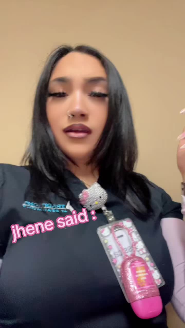 @Pookiee101