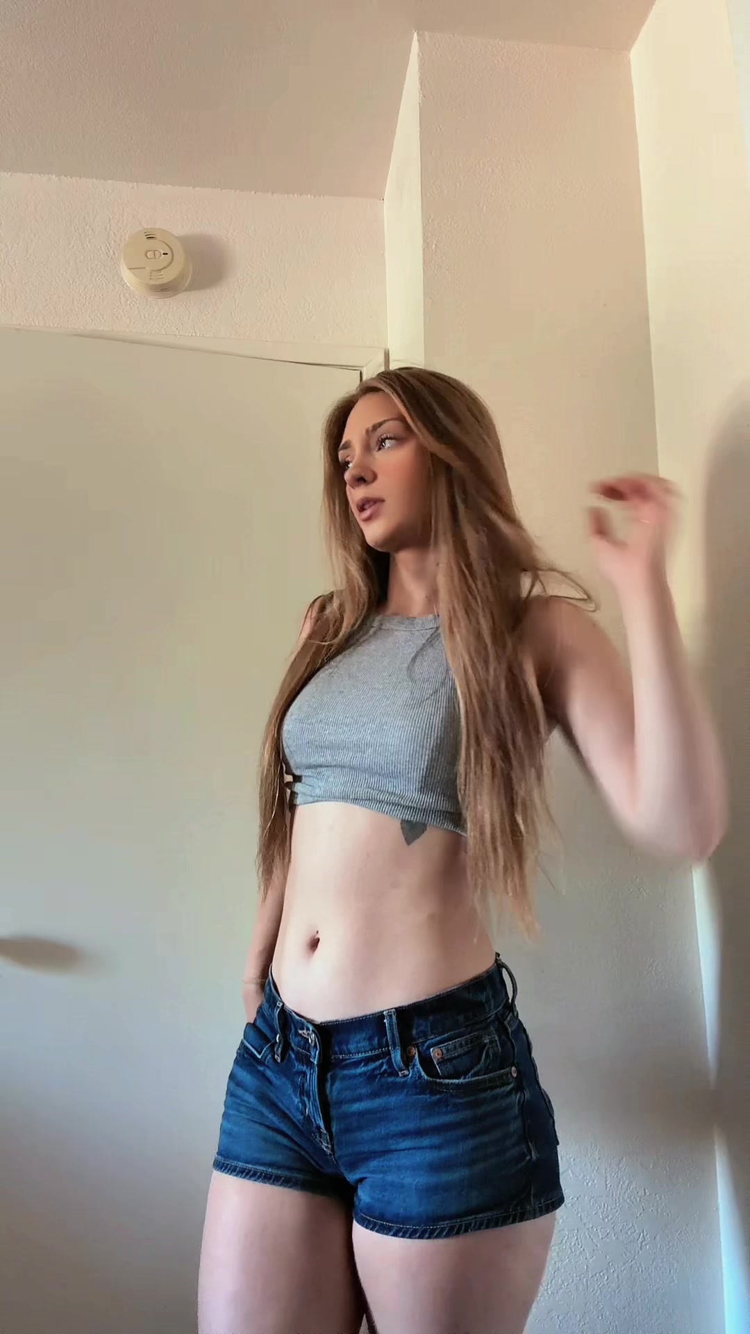 @𝙺𝚊𝚢