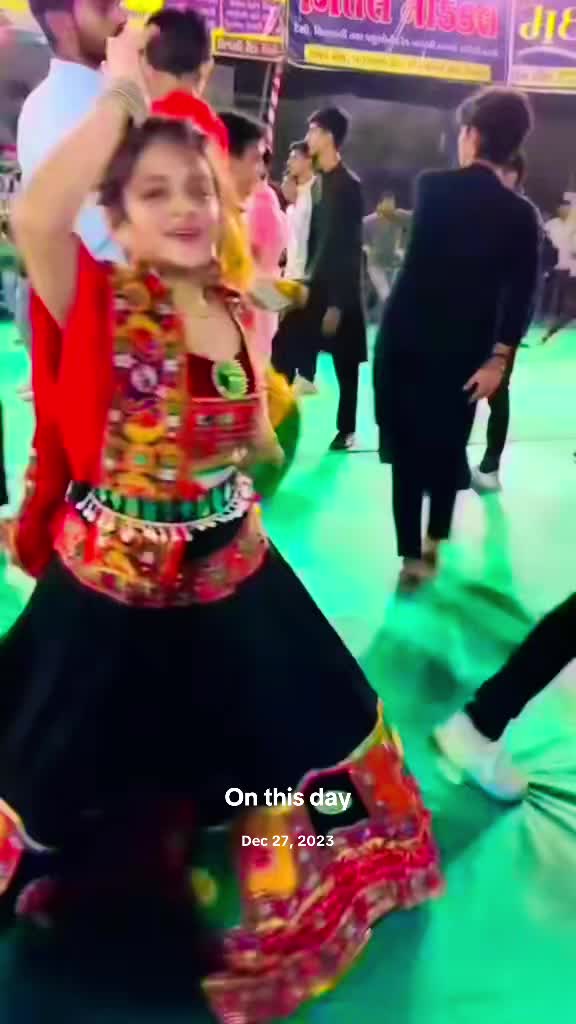 @لوفره انجلۍ