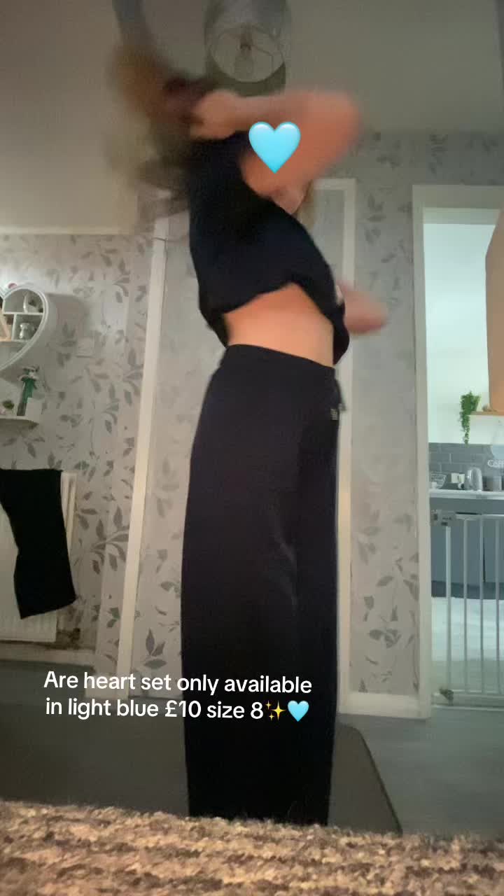 @Ellie