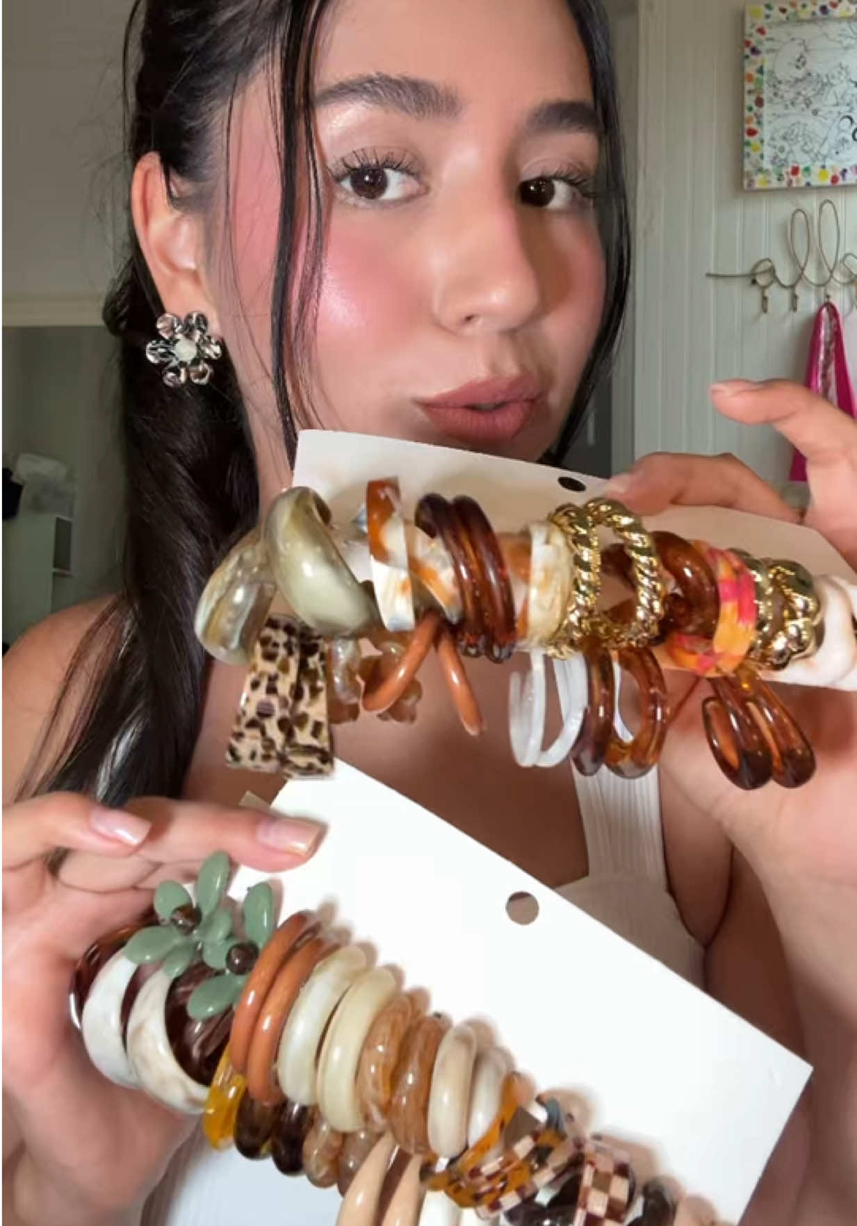 @ᒪIᒪᒪIᗩᑎ ᗷOᑎIᒪᒪᗩ.🦒