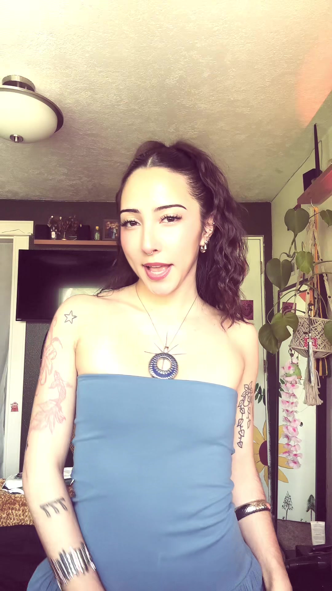 @hinaniiiii