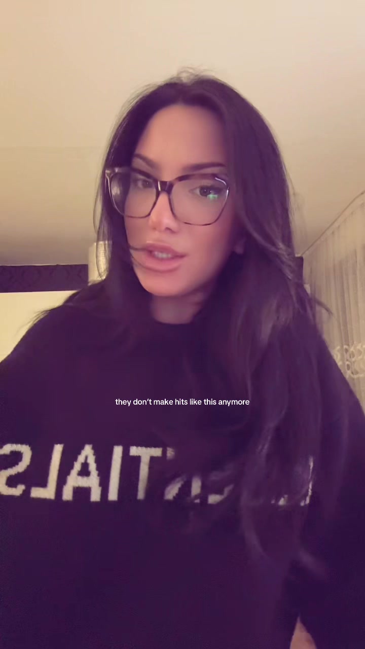 @fjolla