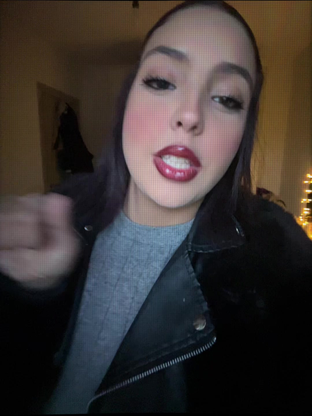 @closeee_young