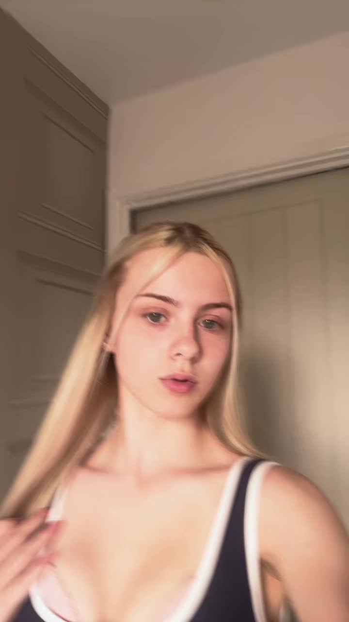 @ellie🩶