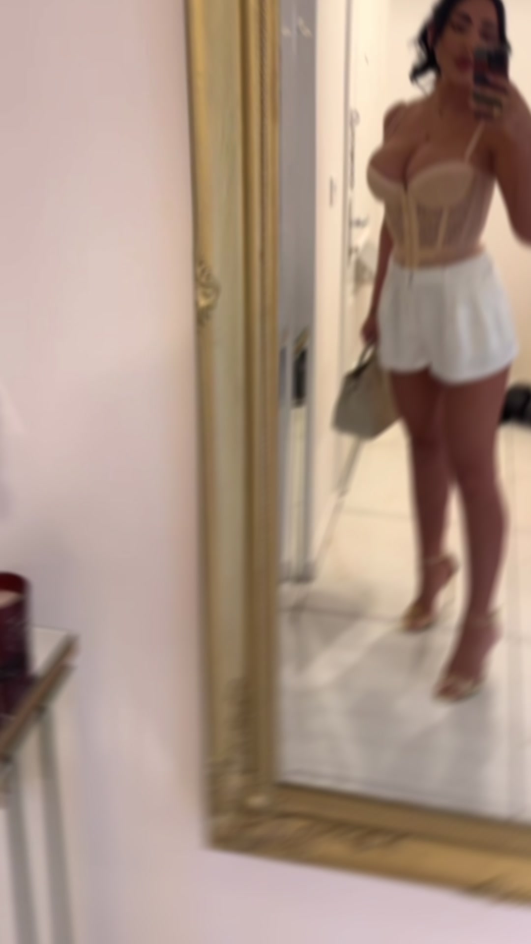 @Aesthetic Angel