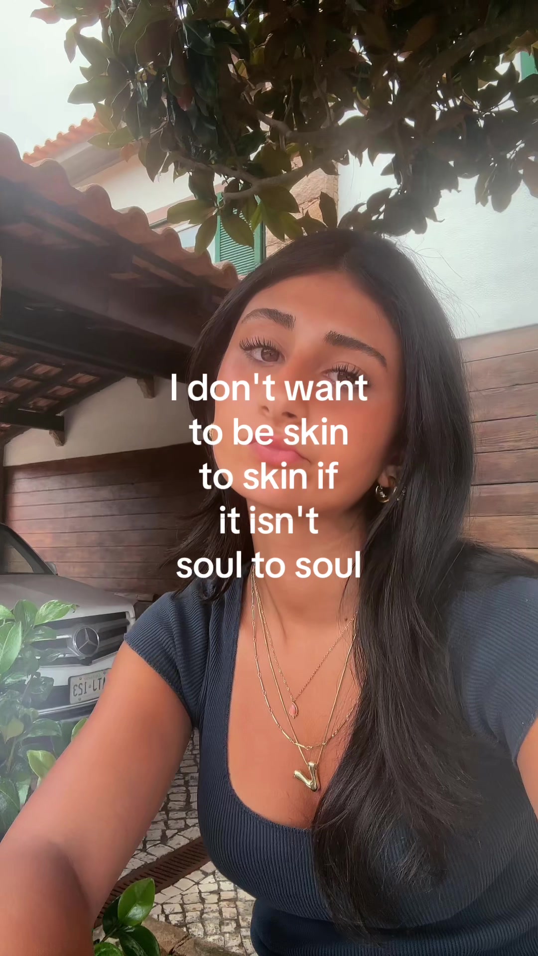 @v