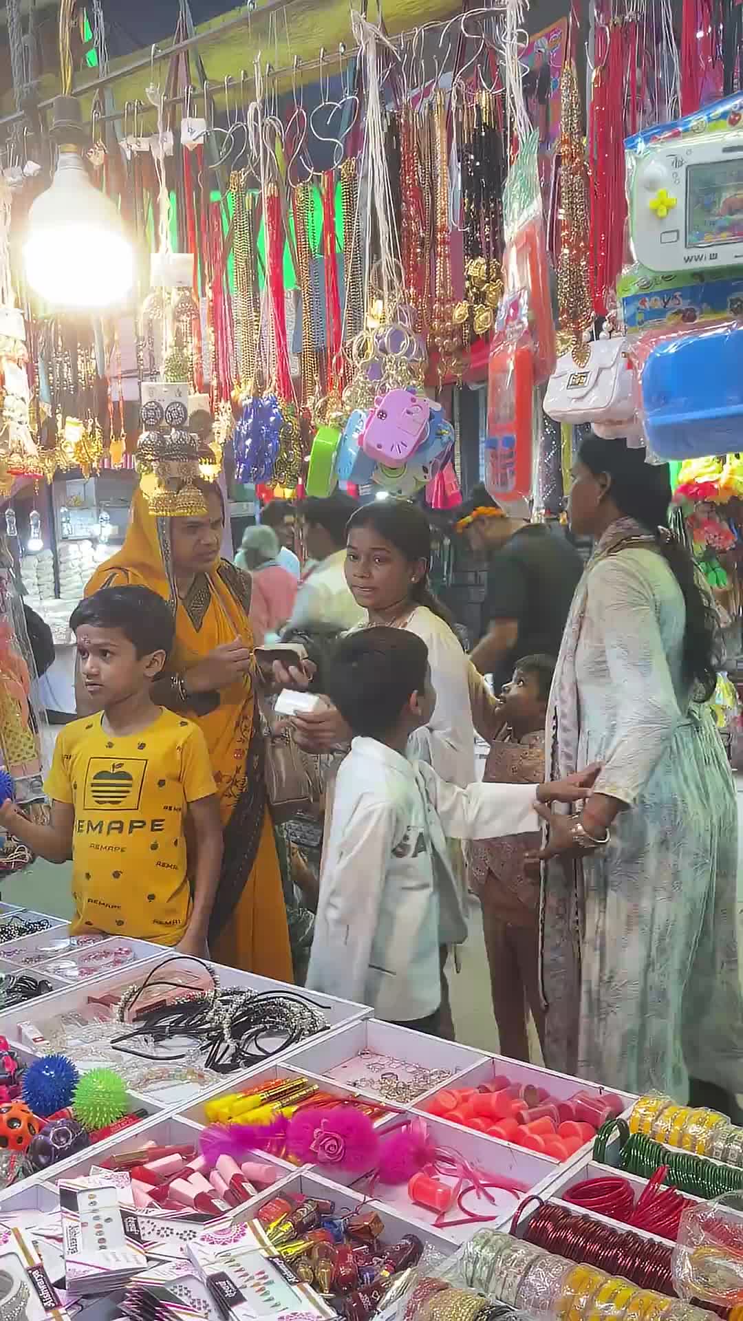 @Aish Maahi
