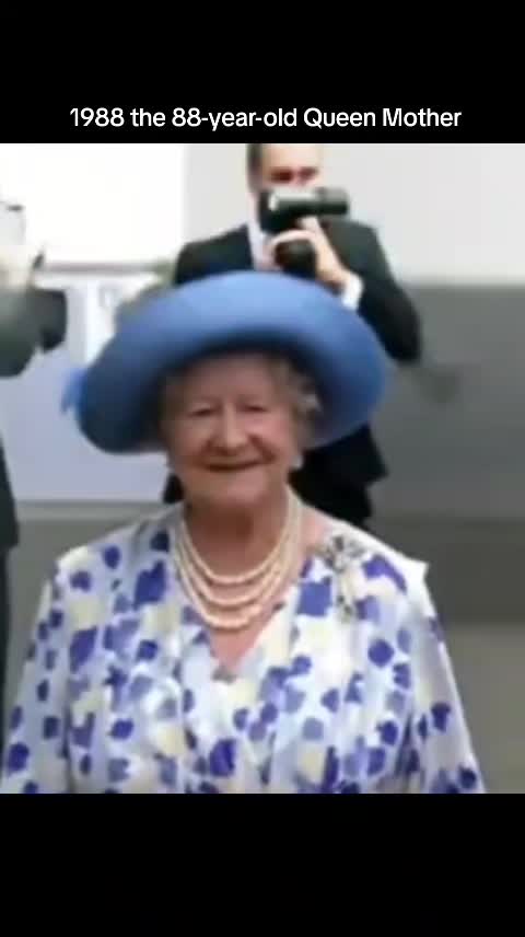 @_queen_mum_0
